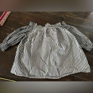 Gap Med Striped Top